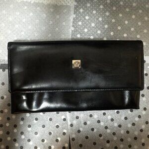 Wallet by Versace. Pre-Loved.